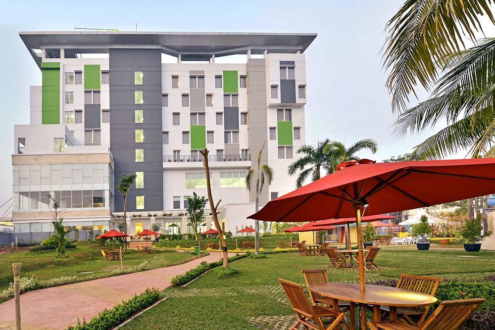 Ibis Budget Cikarang Festival Bekasi Zewnętrze zdjęcie